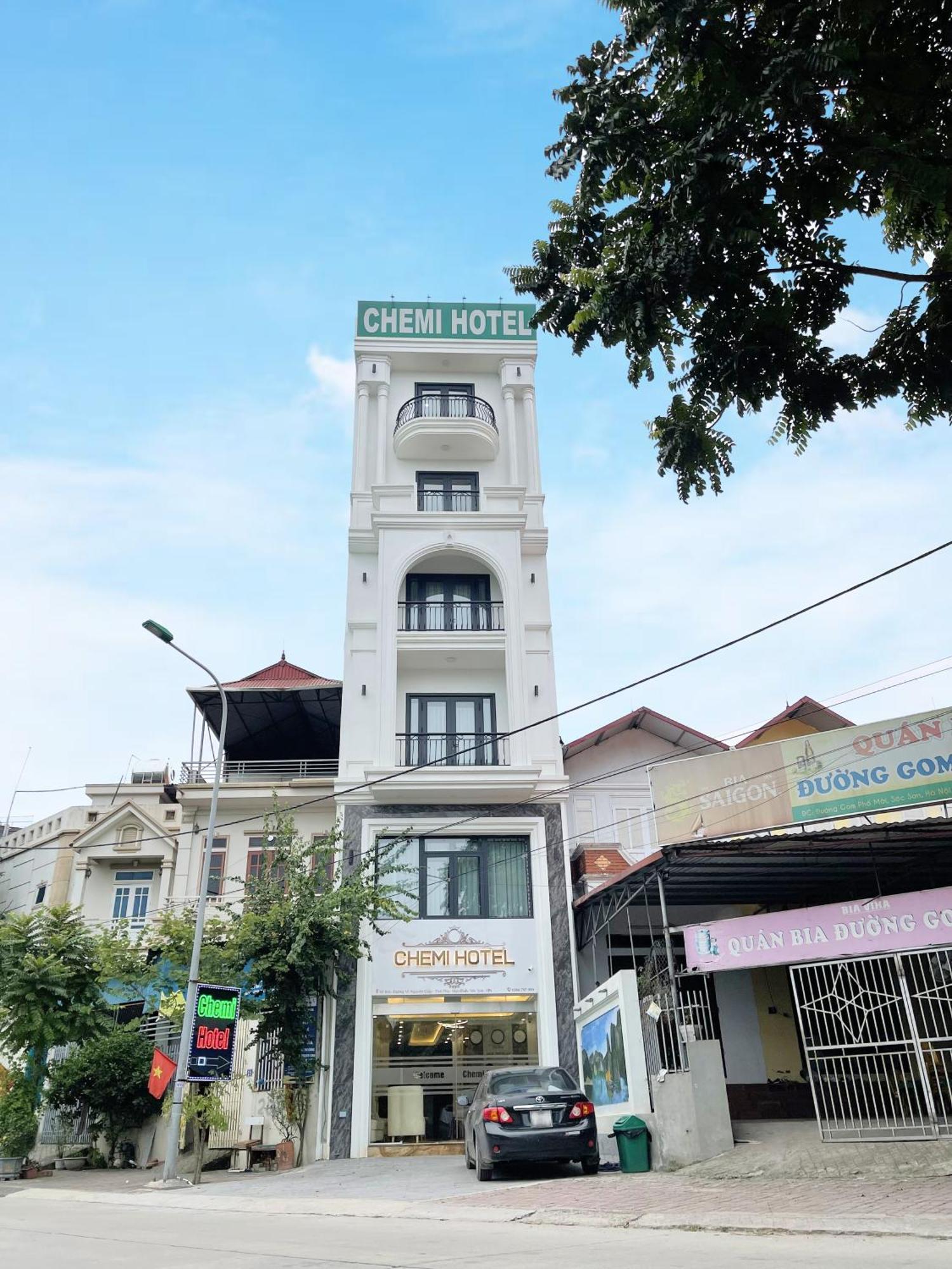 Chemi Noi Bai Airport Hotel & Travel Hanoi Exterior foto